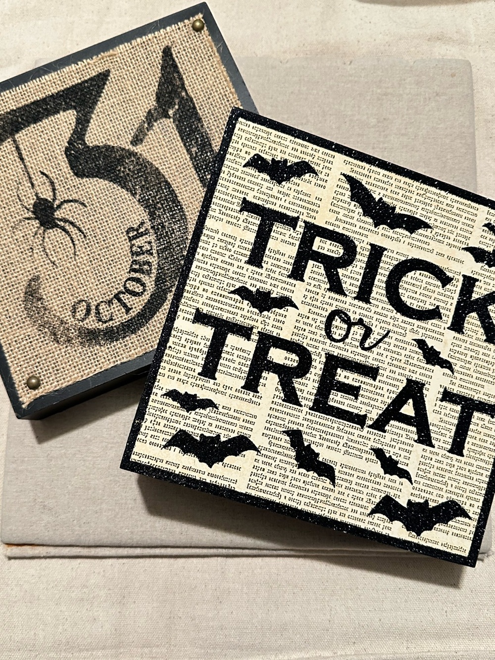 Halloween | Decor | Halloween 'Trick or Treat' & Burlap October 31 Signs